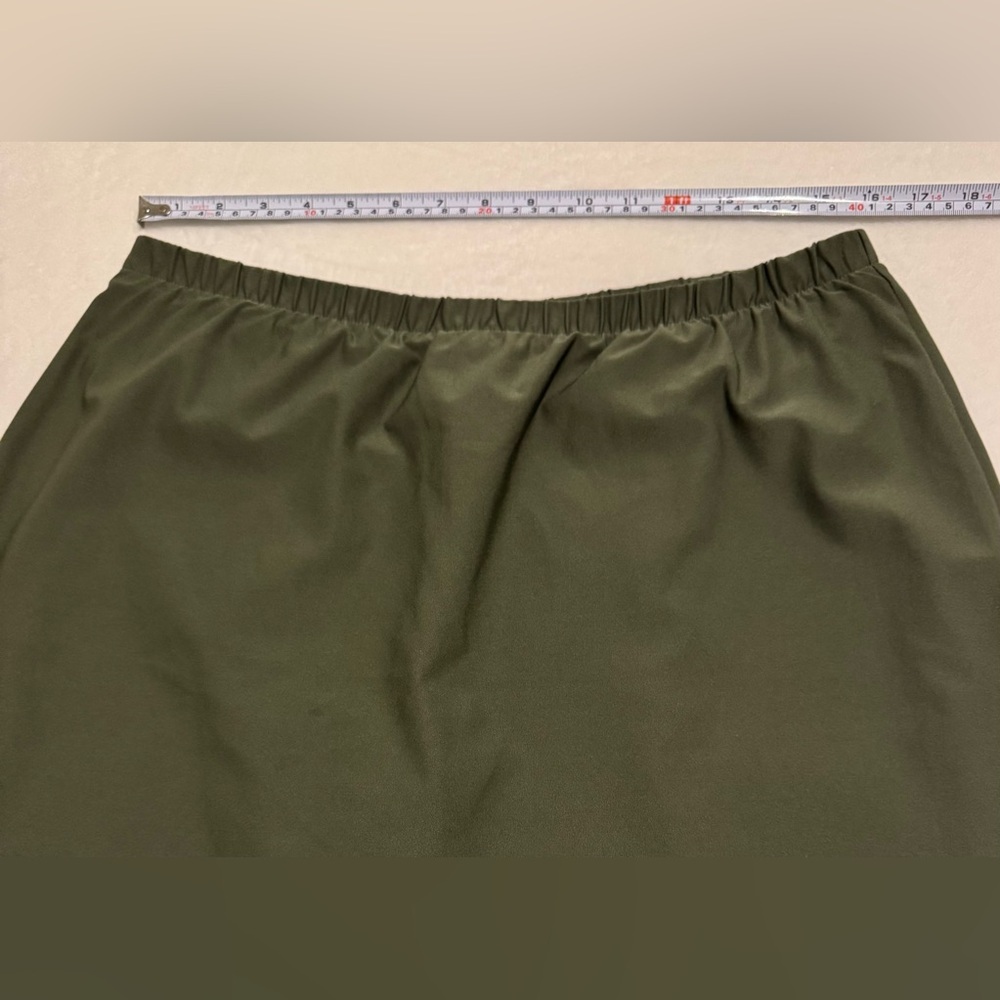 Nike Dri-Fit Olive Green Women's Sporty Skort Size XL (16-18) - Picture 7 of 8